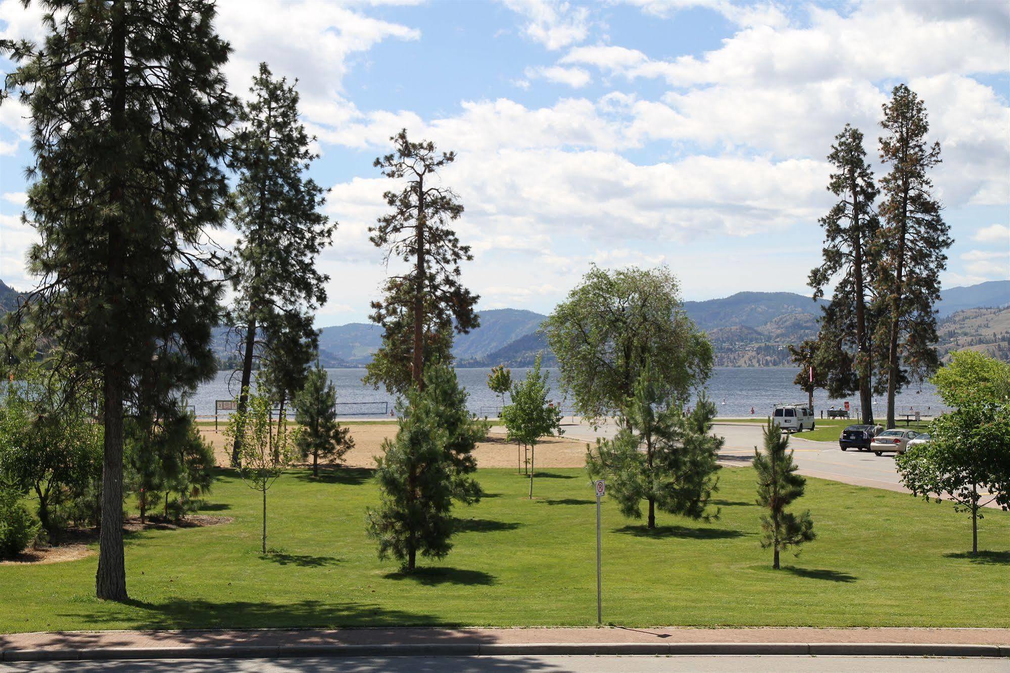 Waterfront Inn Penticton Dış mekan fotoğraf
